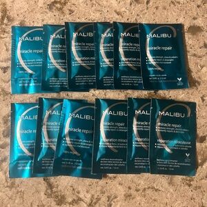 Malibu C Miracle Repair Hair Treatment
12 unopened packets